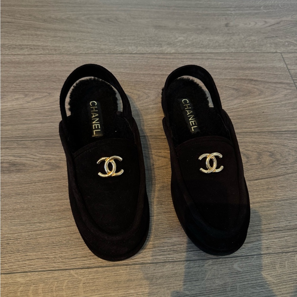 CHANEL BLACK SUEDE SLINGBACK LOAFERS - WORN ONCE SIZE 39.5
